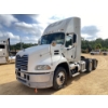 Image 1 : 2014 MACK CXU613 Day Cab Truck
