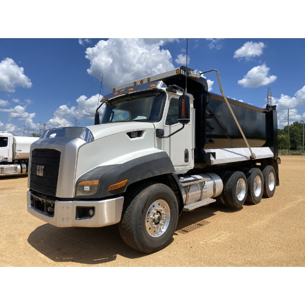 2012 CAT CT660S Dump Truck