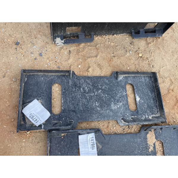 WELD ON PLATE, fits skid steer loader