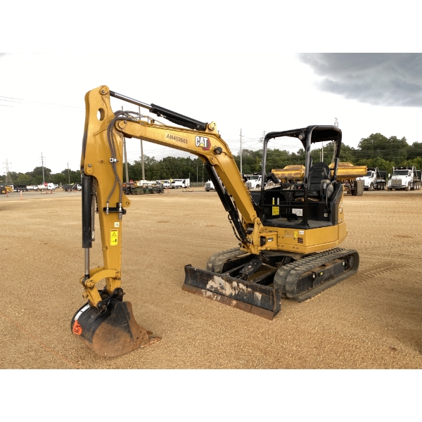2023 CAT 304 Excavator - Mini