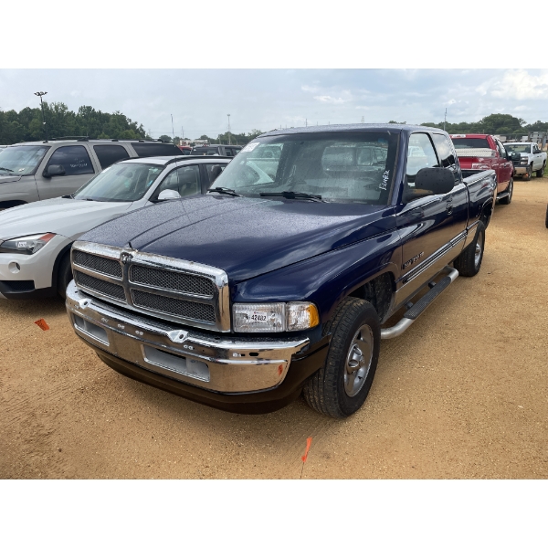 2001 DODGE RAM 1500 LARAMIE SLT Pickup Truck