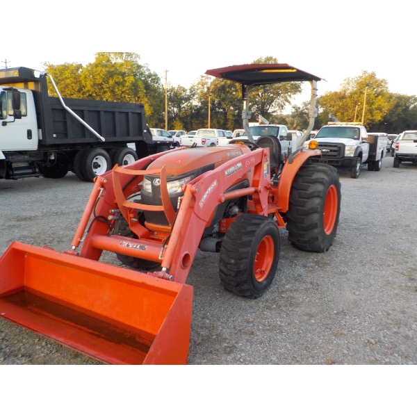 2018 KUBOTA MX5200 Farm Tractor