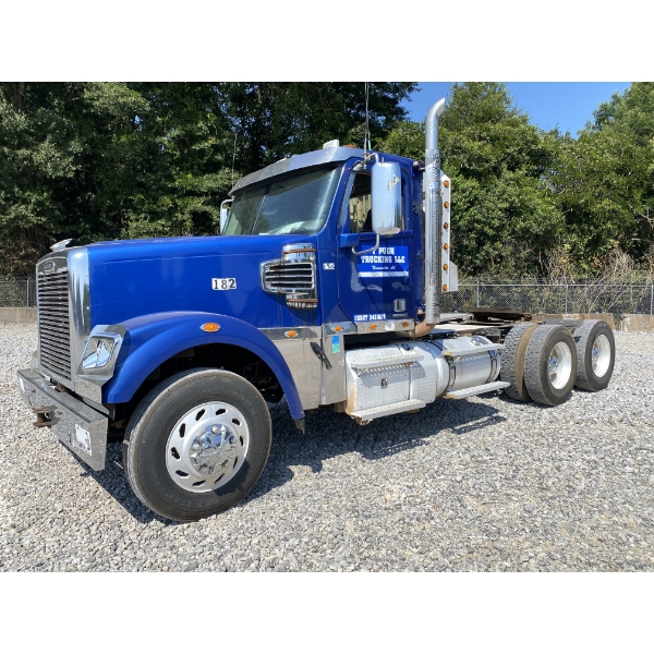 2014 FREIGHTLINER CORONADO 132 Day Cab Truck