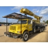 Image 1 : 1995 INTERNATIONAL 4900 Bucket Truck