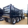 Image 3 : 2025 MACK GR64F Dump Truck