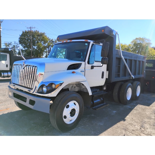 2015 INTERNATIONAL WORKSTAR 7400 Dump Truck