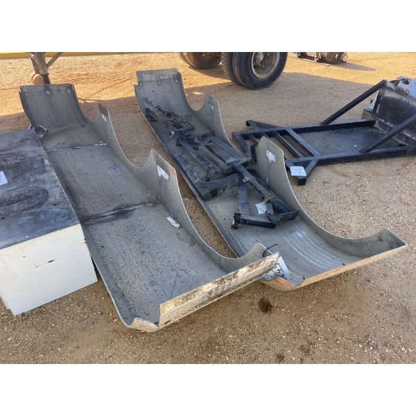 ALUM SEMI TRUCK REAR FENDER