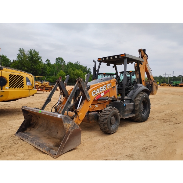 2019 CASE 580SN Backhoe