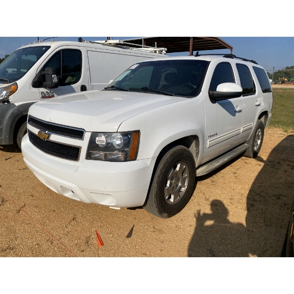 2013 CHEVROLET TAHOE LS SUV