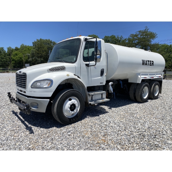 2009 FREIGHTLINER M2 Water Truck