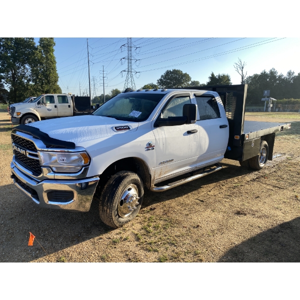 2021 RAM 3500 Flatbed Truck