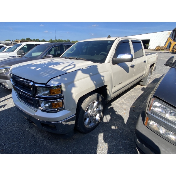 2014 CHEVROLET SILVERADO Z71 LTZ Pickup Truck
