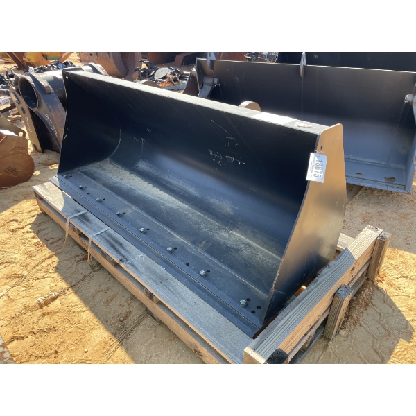 125 100 496 BUCKET Loader Attachments