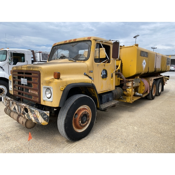 1989 INTERNATIONAL S1900 Gas / Fuel Truck