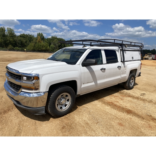 2018 CHEVROLET SILVERADO Pickup Truck