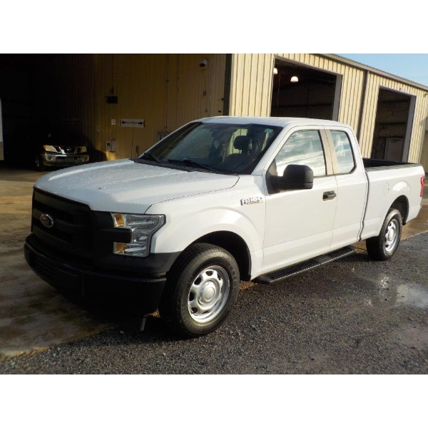 2017 FORD F150 XL Pickup Truck