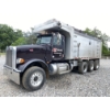 Image 1 : 2016 PETERBILT 367 Dump Truck