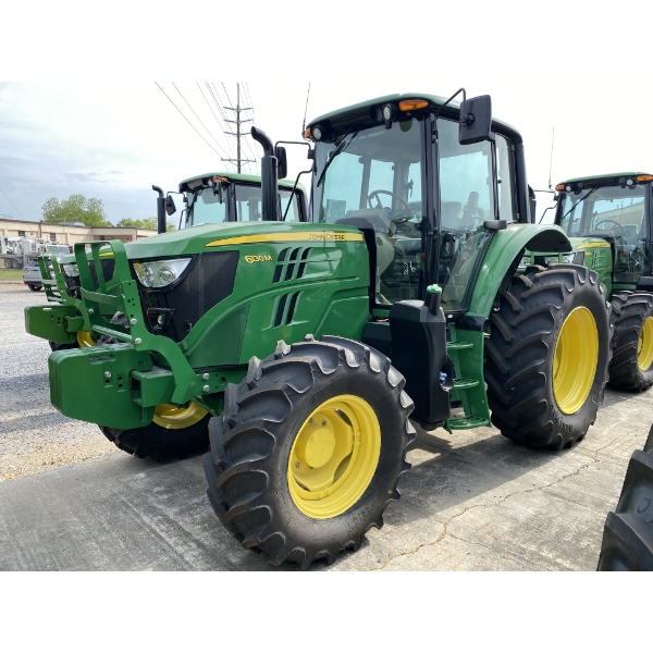 2017 JOHN DEERE 6130M Farm Tractor