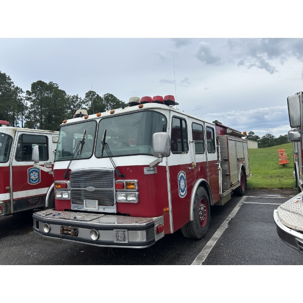2004 SPARTAN FIRE TRUCK Emergency Vehicle