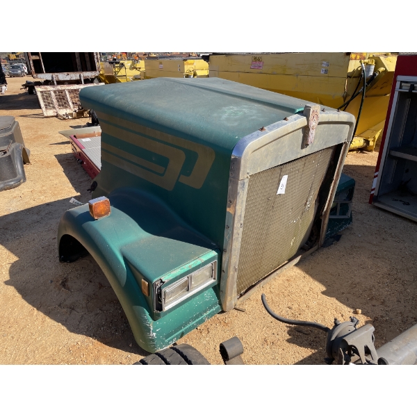 KENWORTH TRUCK HOOD