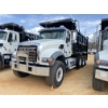 Image 1 : 2025 MACK GR64F Dump Truck