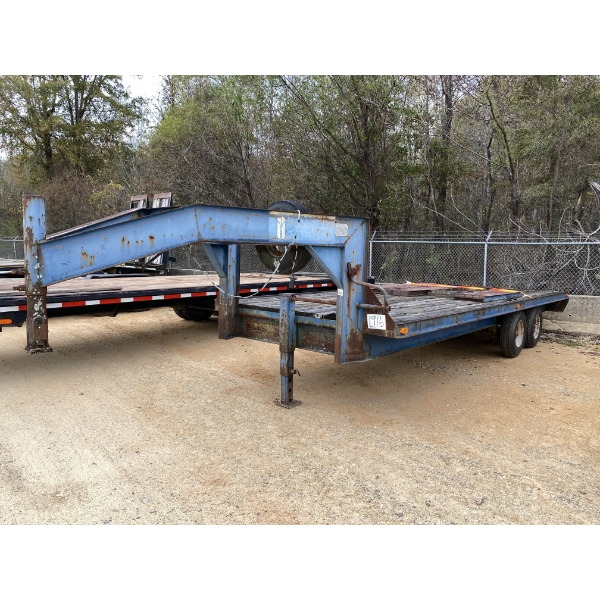 1988   Gooseneck Trailer