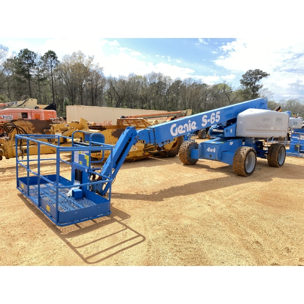 2012 GENIE S-65 Manlift