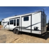 Image 2 : 2022 COACHMEN CHAPARRAL 367BH Travel Trailer