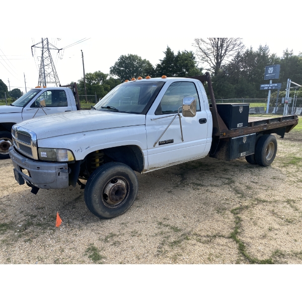 1997 DODGE RAM 3500 Flatbed Truck