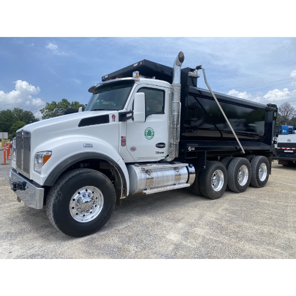 2025 KENWORTH T880S Dump Truck