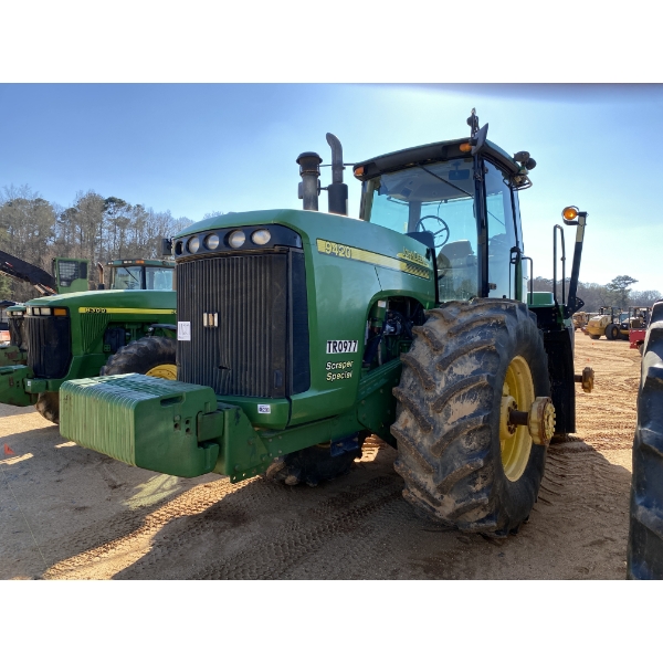 2006 JOHN DEERE 9420 Scraper Tractor