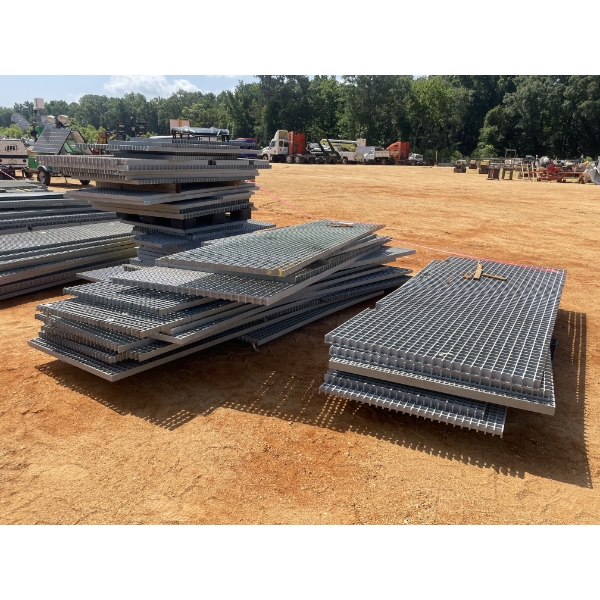 PLASTIC GRADING (3 STACKS)