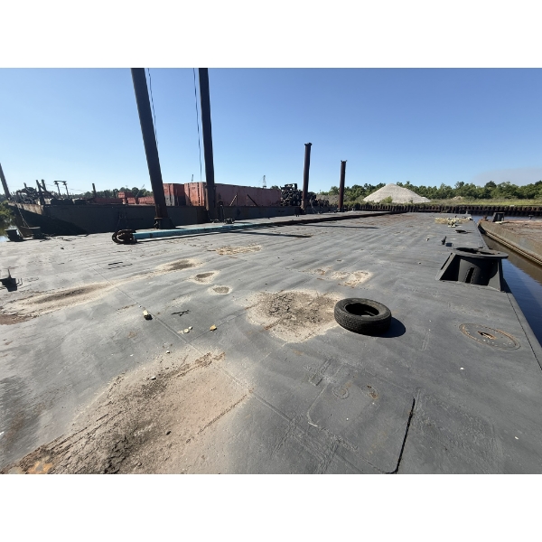 120' X 50' Barge