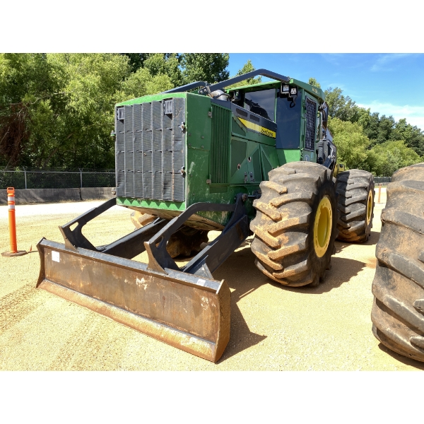 2022 JOHN DEERE 748L-II Skidder
