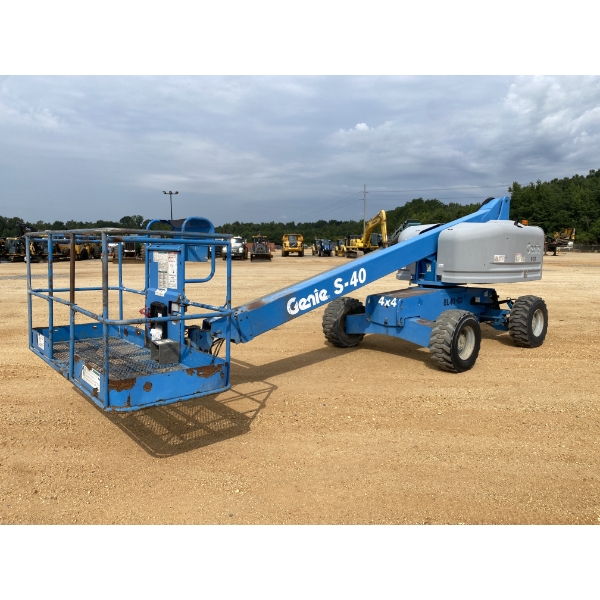 2008 GENIE S-40 Manlift