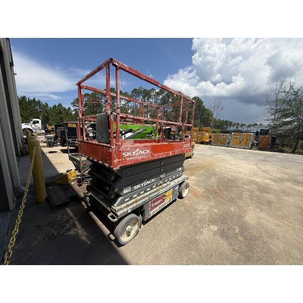 2021 SKYJACK SJ4732SJ Scissor Lift