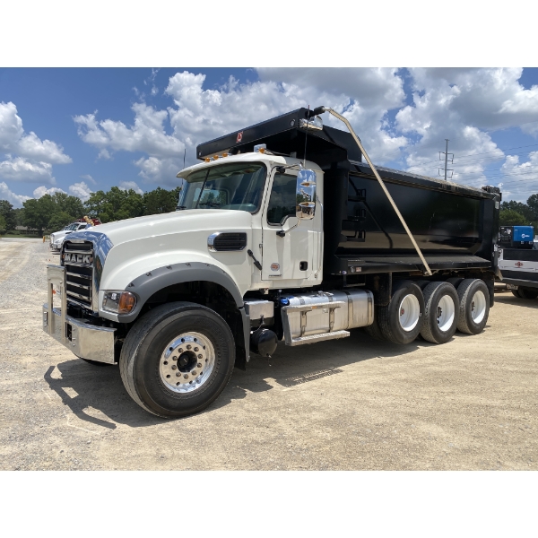 2026 MACK GR64F Dump Truck