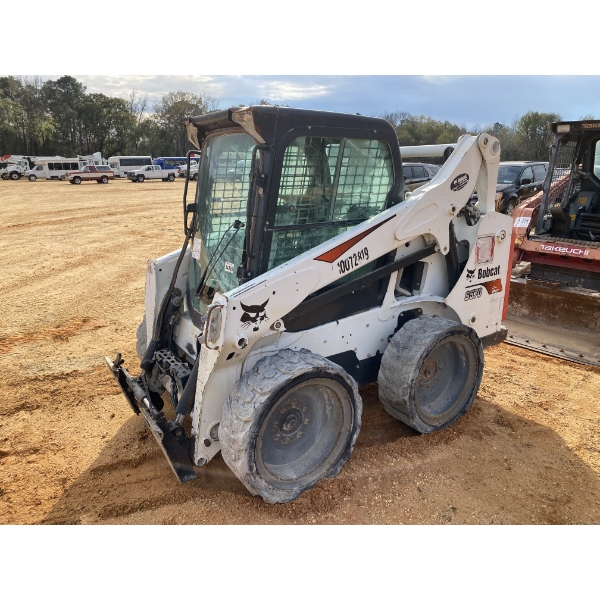 2017 BOBCAT S570 Skid Steer Loader - Wheel