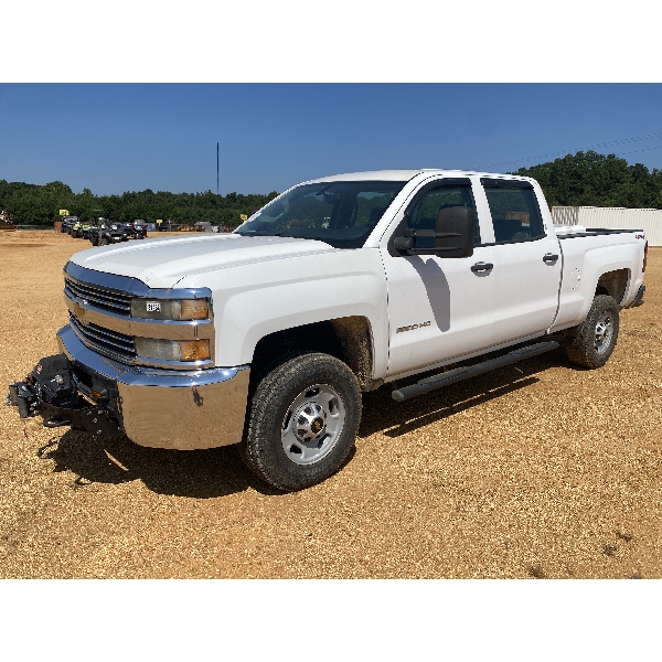 2015 CHEVROLET 2500 HD Pickup Truck