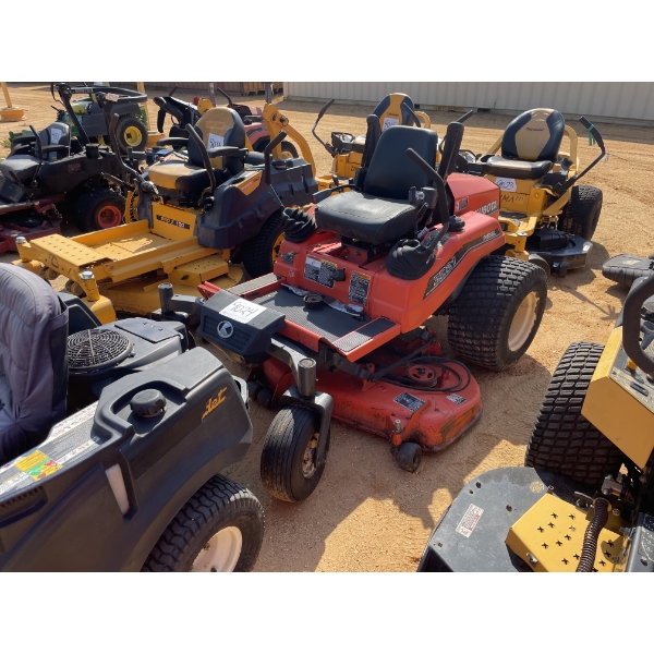 KUBOTA ZERO TURN Lawn Mower