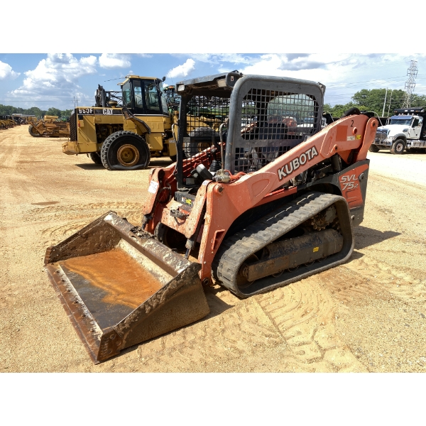 2017 KUBOTA SVL75-2 Skid Steer Loader - Crawler