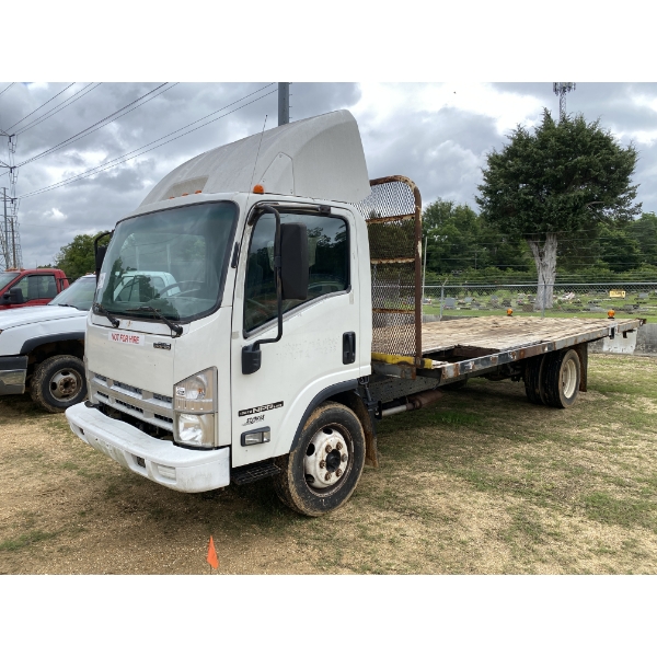 2012 ISUZU NPR Flatbed Truck