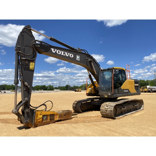 2022 VOLVO EC220EL Excavator