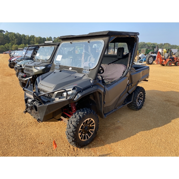 2018 HONDA PIONEER 1000 LIMITED UTV