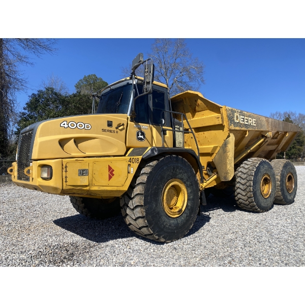 2011 JOHN DEERE 400D-II Articulated Truck