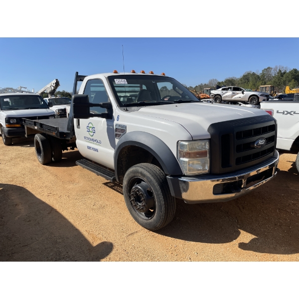 2008 FORD F550 XL Flatbed Truck