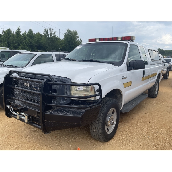 2006 FORD F250 XL Pickup Truck