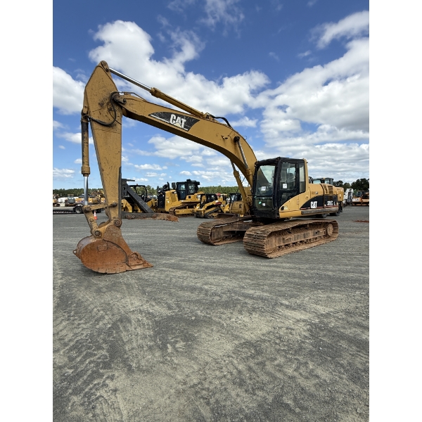 2004 CAT 320CL Excavator