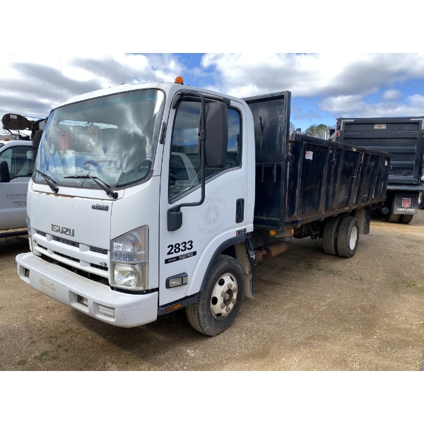 2013 ISUZU NPR Service / Mechanic Truck