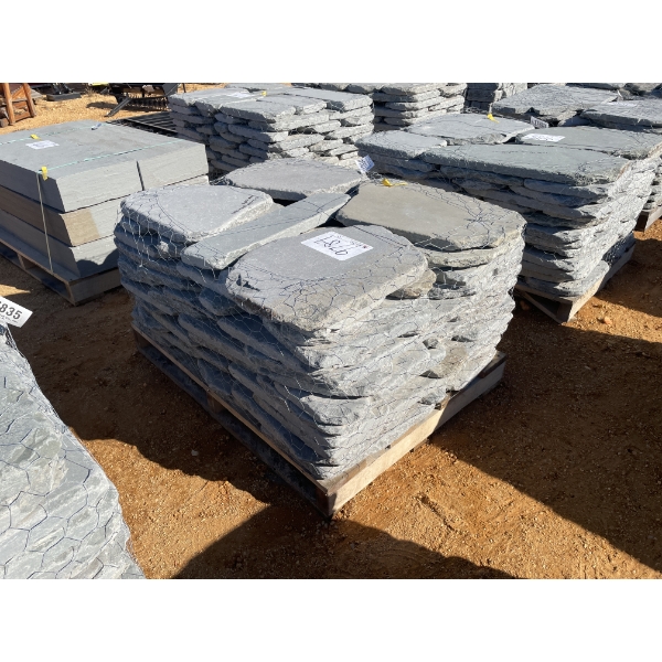 (1) 1.5" TUMBLED GARDEN PATH STONE (150LF)